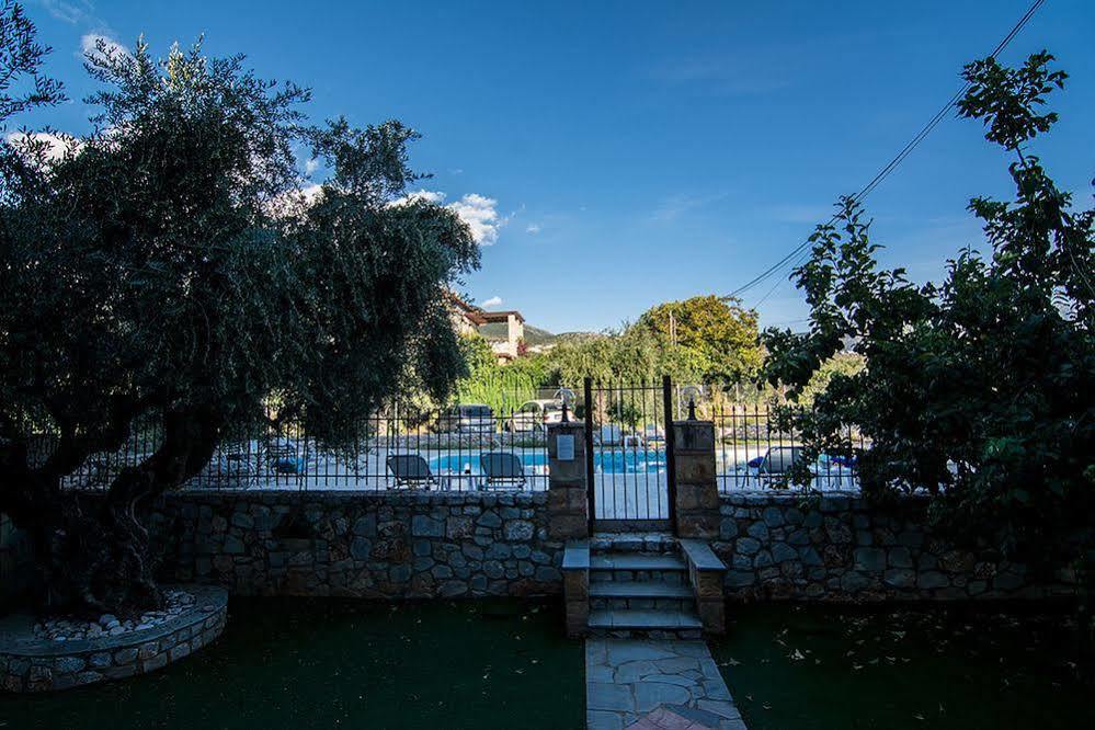Io Villa Stoúpa Buitenkant foto